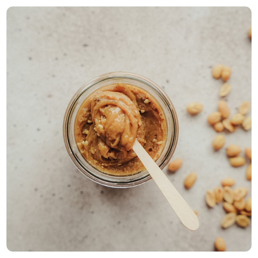 Pasta z miodem, orzechami i miso